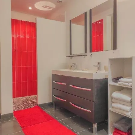 Holiday home Gite De La Saute *